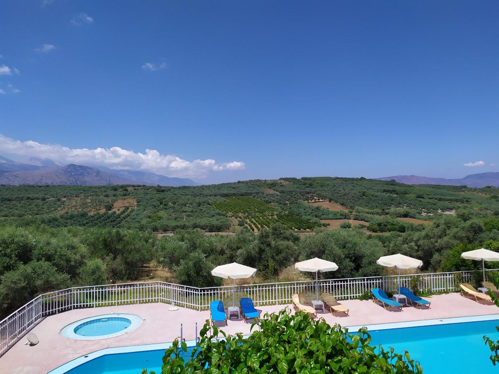 Calamon Apartments Episkopi  Екстер'єр фото