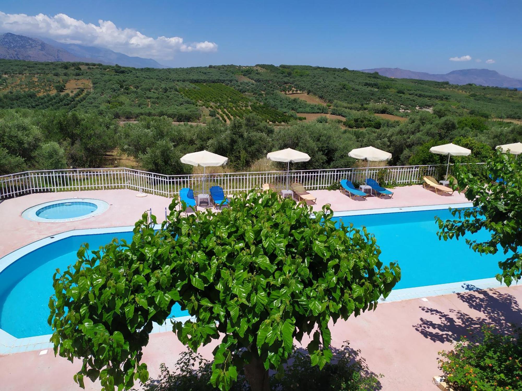 Calamon Apartments Episkopi  Екстер'єр фото
