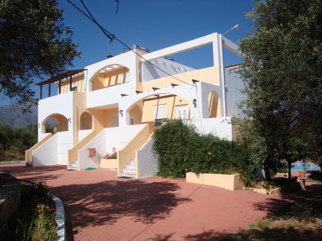 Calamon Apartments Episkopi  Екстер'єр фото