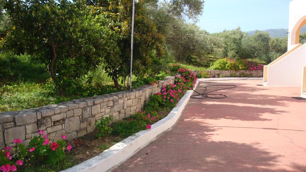 Calamon Apartments Episkopi  Екстер'єр фото